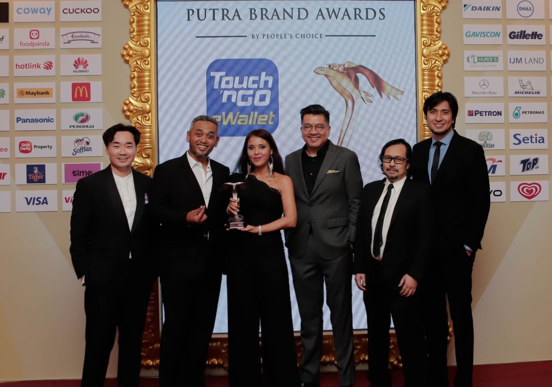 Touch ‘n Go eWallet Wins Platinum at Putra Brand Awards 2022